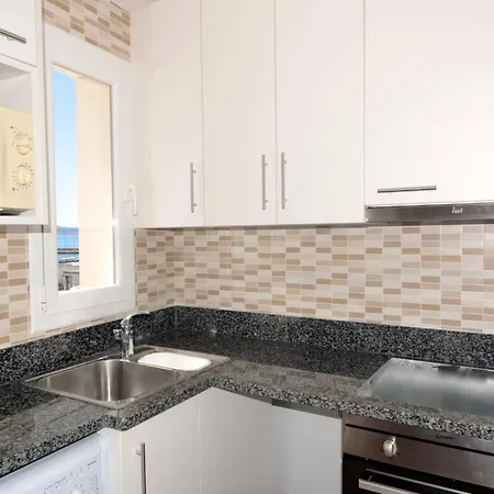 Arts 2 Apartment *
